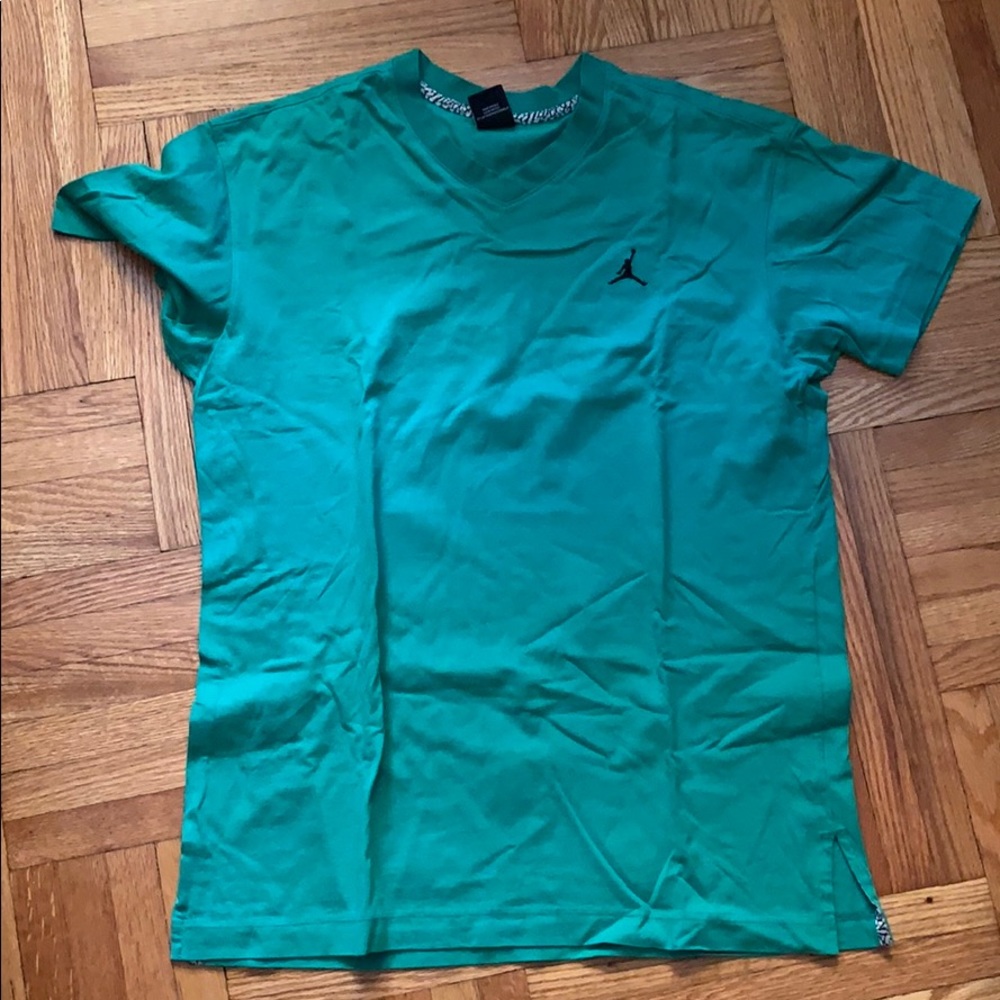 Green Michael Jordan Nike v neck xl men’s - Picture 2 of 4